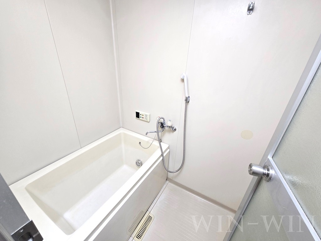 岩月ビルディングの浴室