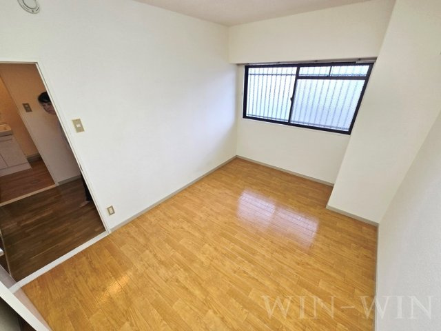 岩月ビルディングの寝室