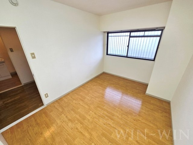 岩月ビルディングの寝室