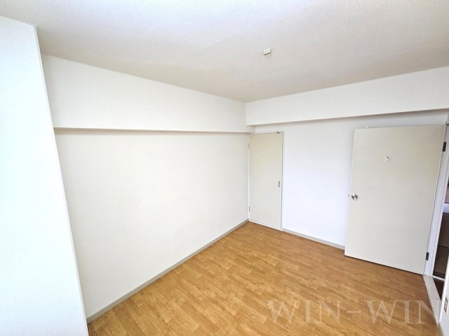 岩月ビルディングの寝室