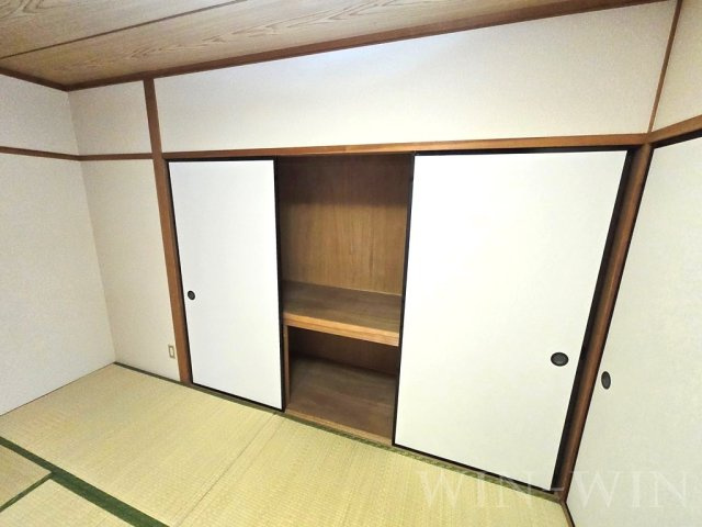 岩月ビルディングの収納