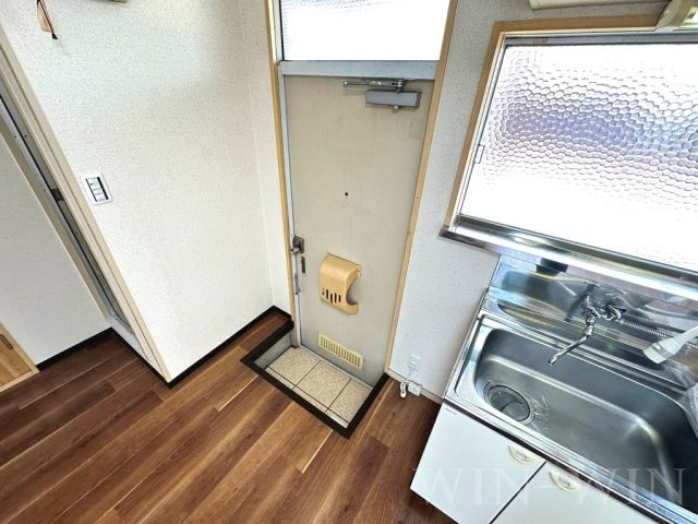 コーポ江島の玄関