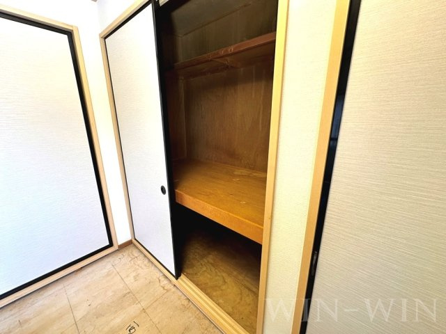 グランデージナギサの収納