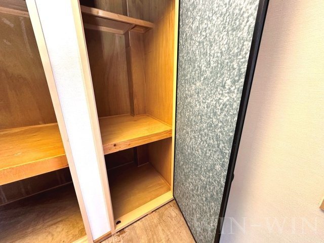 グランデージナギサの収納