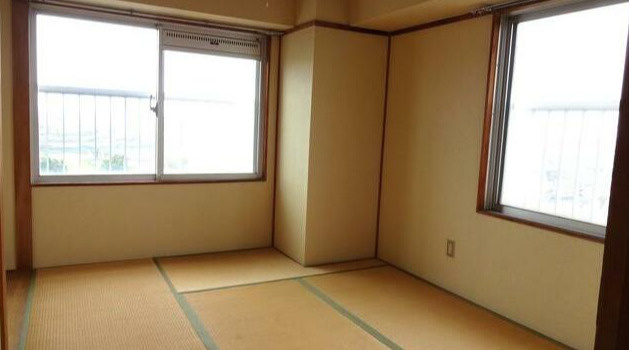 リバーサイドみやこしの和室