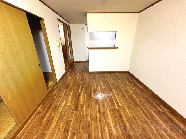 シルクヴェールフジ Aの居間・リビング