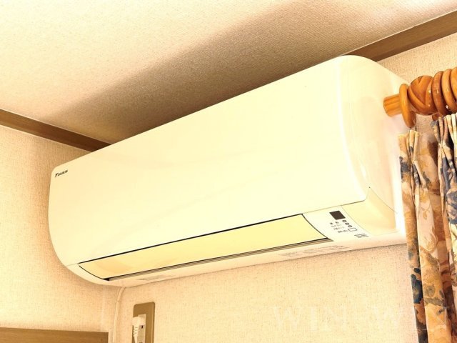 ユトリロ大岩の設備