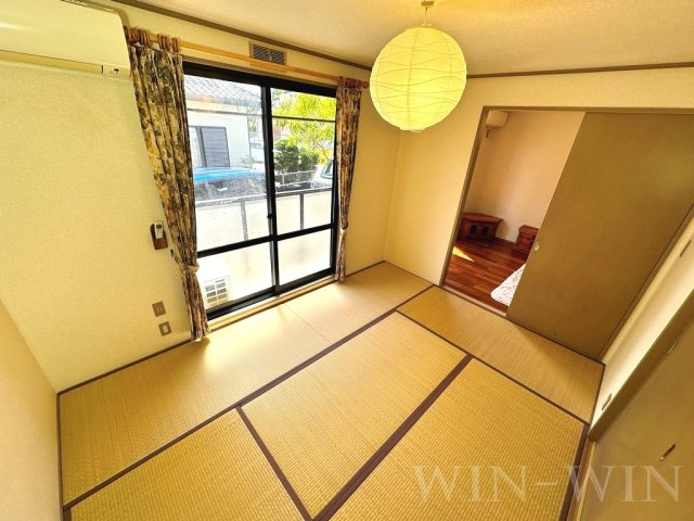 ユトリロ大岩の寝室