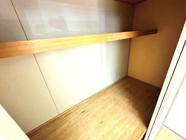 ユトリロ大岩の収納