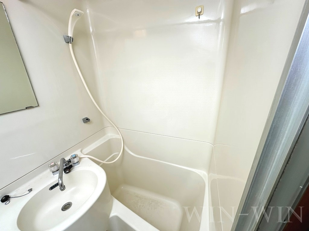 メッカ天伯の浴室