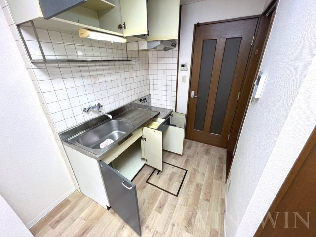 ヴィサージュ東森岡のキッチン