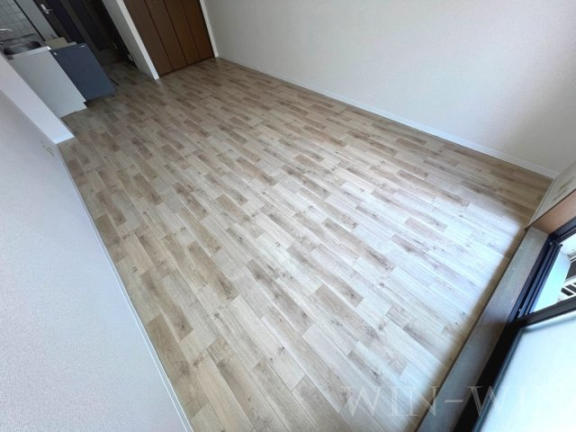 ヴィサージュ東森岡の居間・リビング