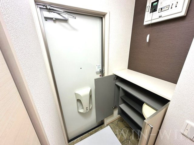 プランメゾンの玄関