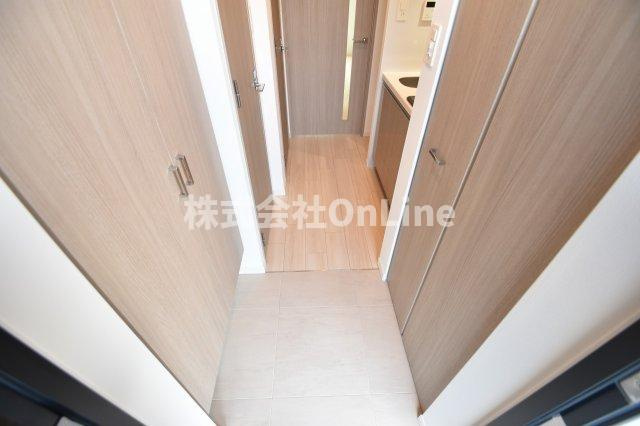 S-RESIDENCE高井田beletaの玄関