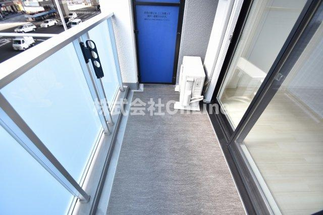 S-RESIDENCE高井田beletaのバルコニー