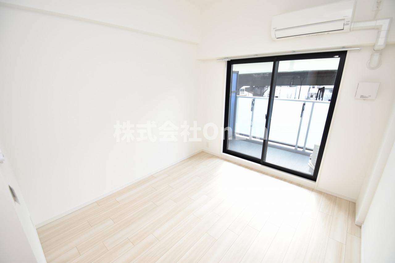 S-RESIDENCE高井田beletaの居間・リビング
