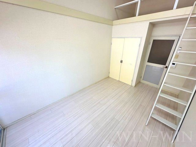 コスモ21有楽の居間・リビング|イメージ（同建物内別部屋の写真です）