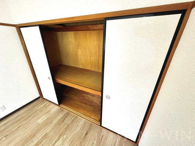 グリーンロード草間の収納