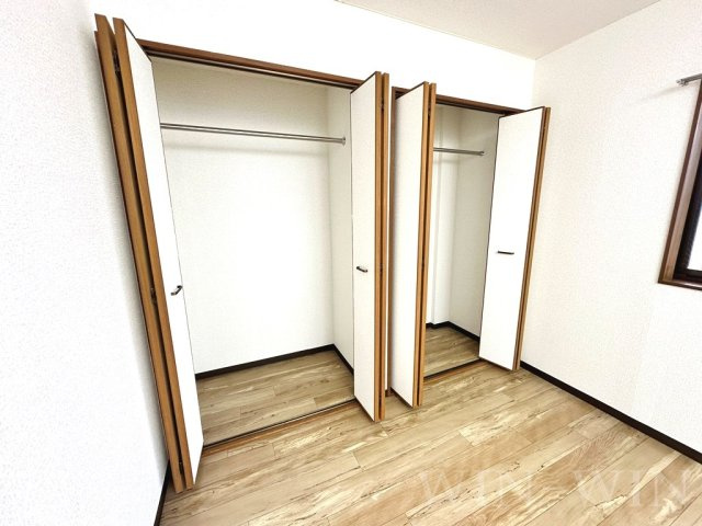 グリーンロード草間の収納