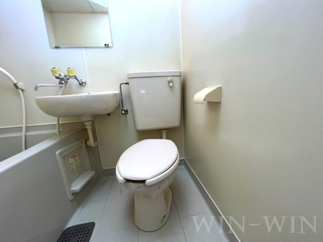 メゾン・ド・シャトーのトイレ|イメージ（同建物内別部屋の写真です）