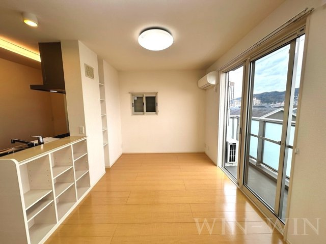 コンフォートの居間・リビング