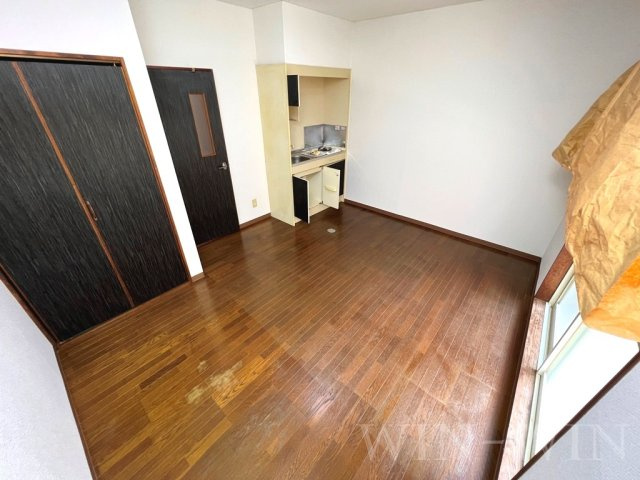 メゾンハクゴの居間・リビング