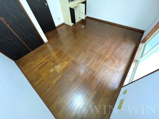 メゾンハクゴの居間・リビング