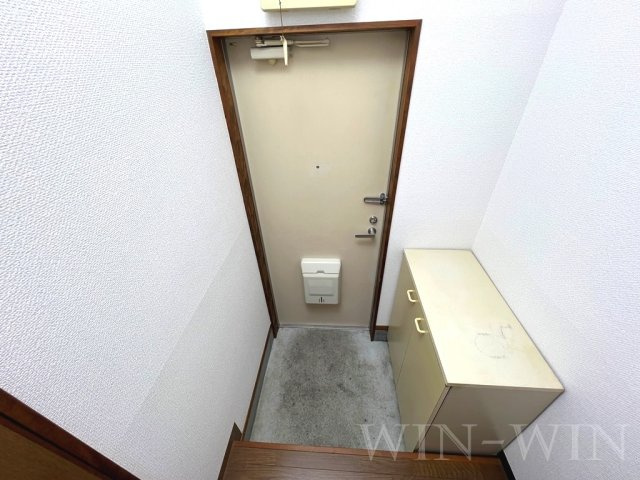 メゾンハクゴの玄関