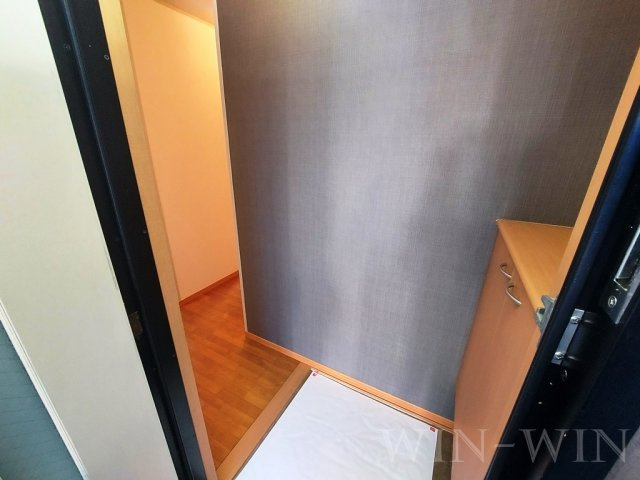 ウエストコート川崎の玄関