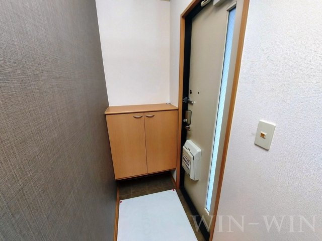 ウエストコート川崎の玄関