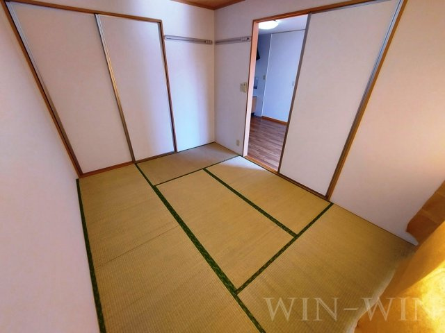 ウエストコート川崎の和室