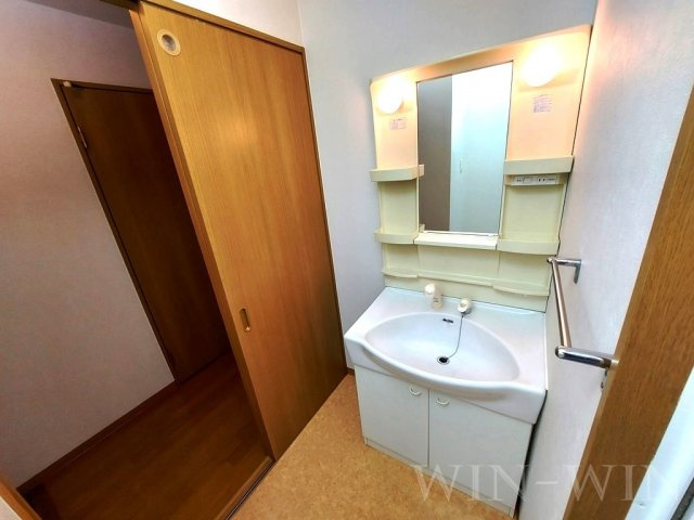 プリエールの独立洗面台