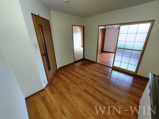 ヴェルデ・ジャルディーノ Aの居間・リビング