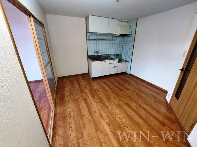 ヴェルデ・ジャルディーノ Aの居間・リビング