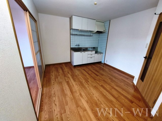 ヴェルデ・ジャルディーノ Aの居間・リビング