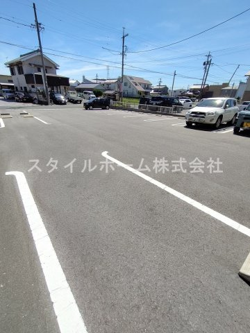 椿の駐車場