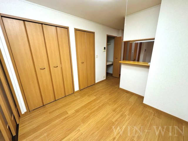 パーク・イースト Ⅱの居間・リビング