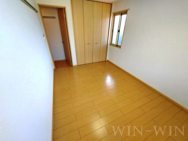 リビングタウン下地 Fの寝室|イメージ（同建物内別部屋の写真です）