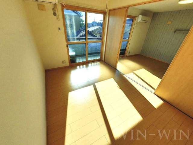 リビングタウン下地 Fの寝室|イメージ（同建物内別部屋の写真です）