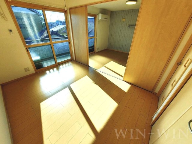 リビングタウン下地 Fの寝室|イメージ（同建物内別部屋の写真です）