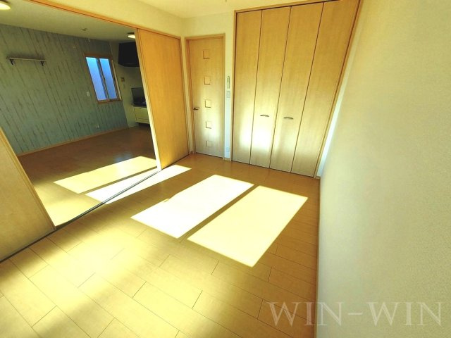 リビングタウン下地 Fの寝室|イメージ（同建物内別部屋の写真です）