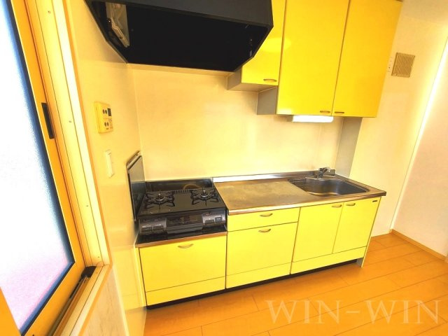 リビングタウン下地 Fのキッチン|イメージ（同建物内別部屋の写真です）