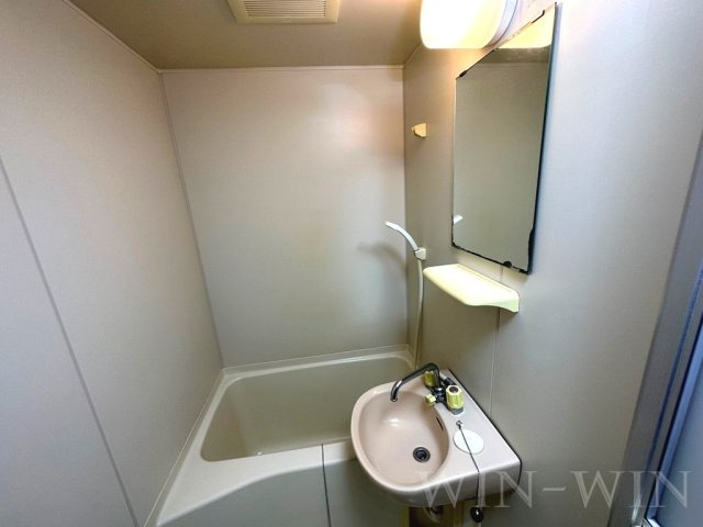 シャンテ豊橋の浴室