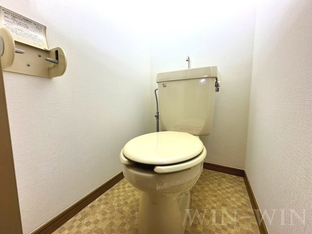 すみれ荘のトイレ