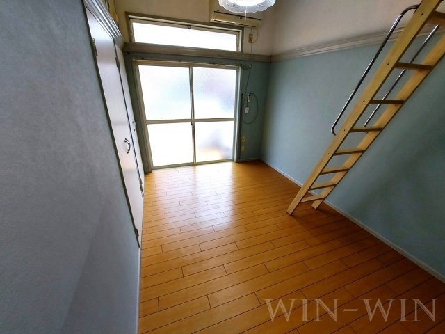 ペアパレス東田の居間・リビング