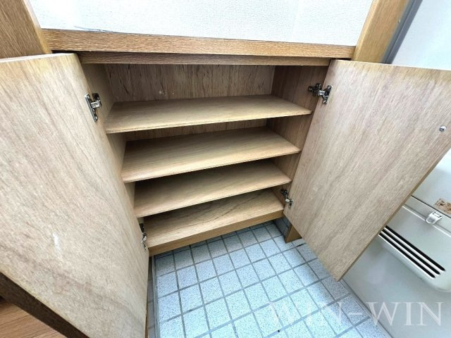 パークハイツ・平川の玄関