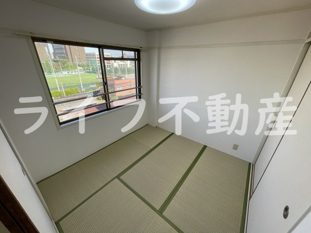 リッチフィールド小阪の和室