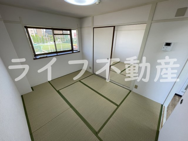 リッチフィールド小阪の寝室