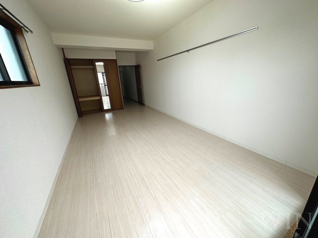 シャンテ豊橋の居間・リビング