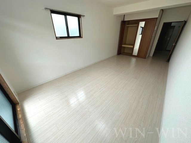 シャンテ豊橋の居間・リビング